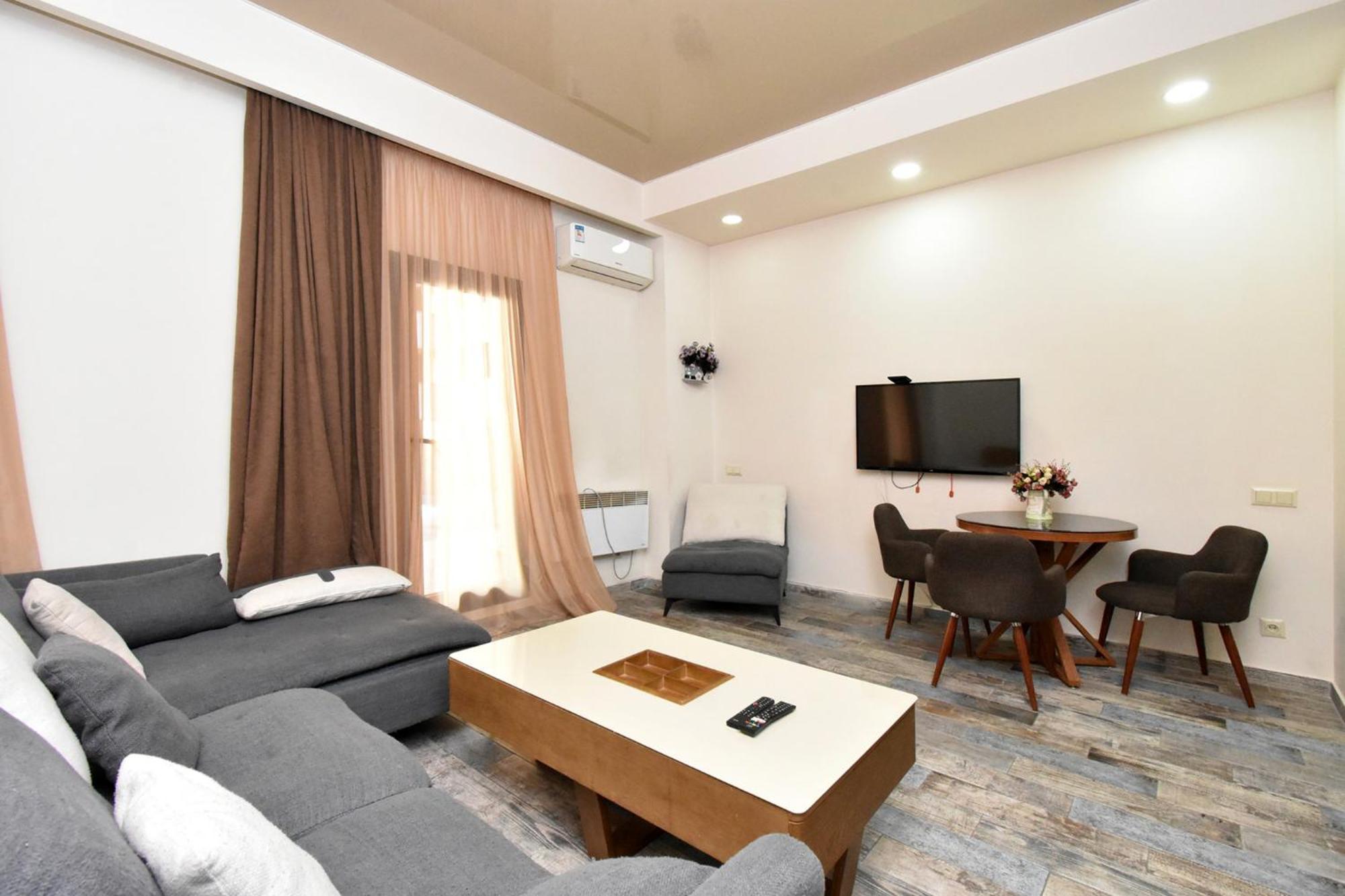 Yars Apartments Ереван Экстерьер фото