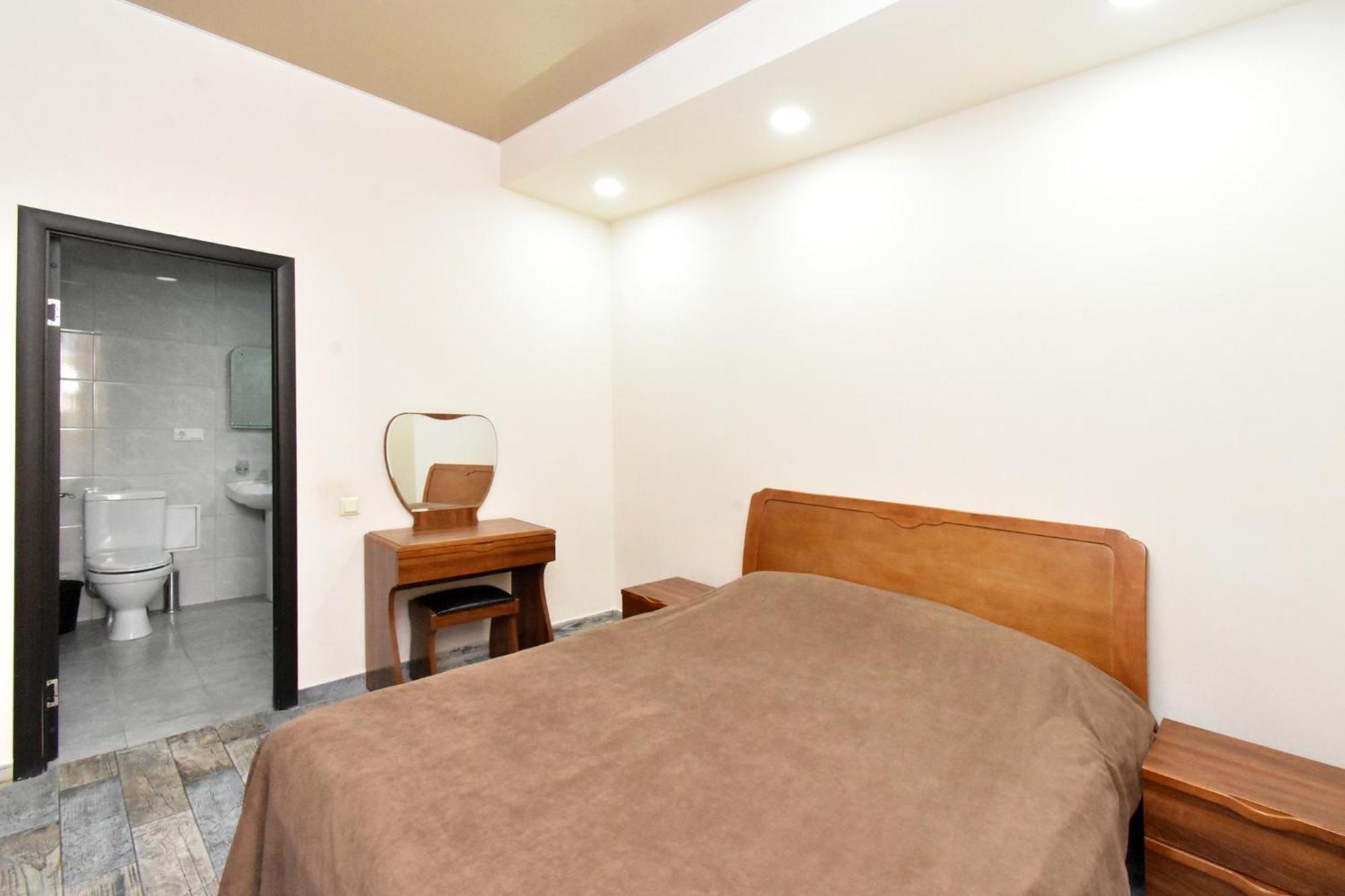 Yars Apartments Ереван Экстерьер фото